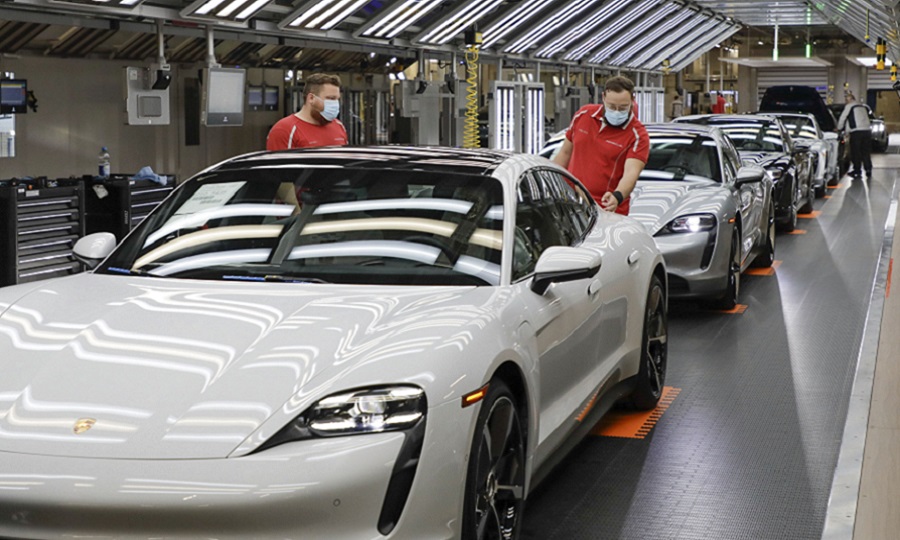 Porsche IPO would fund VW's EV shift, shake up ownership structure Automotive News Europe